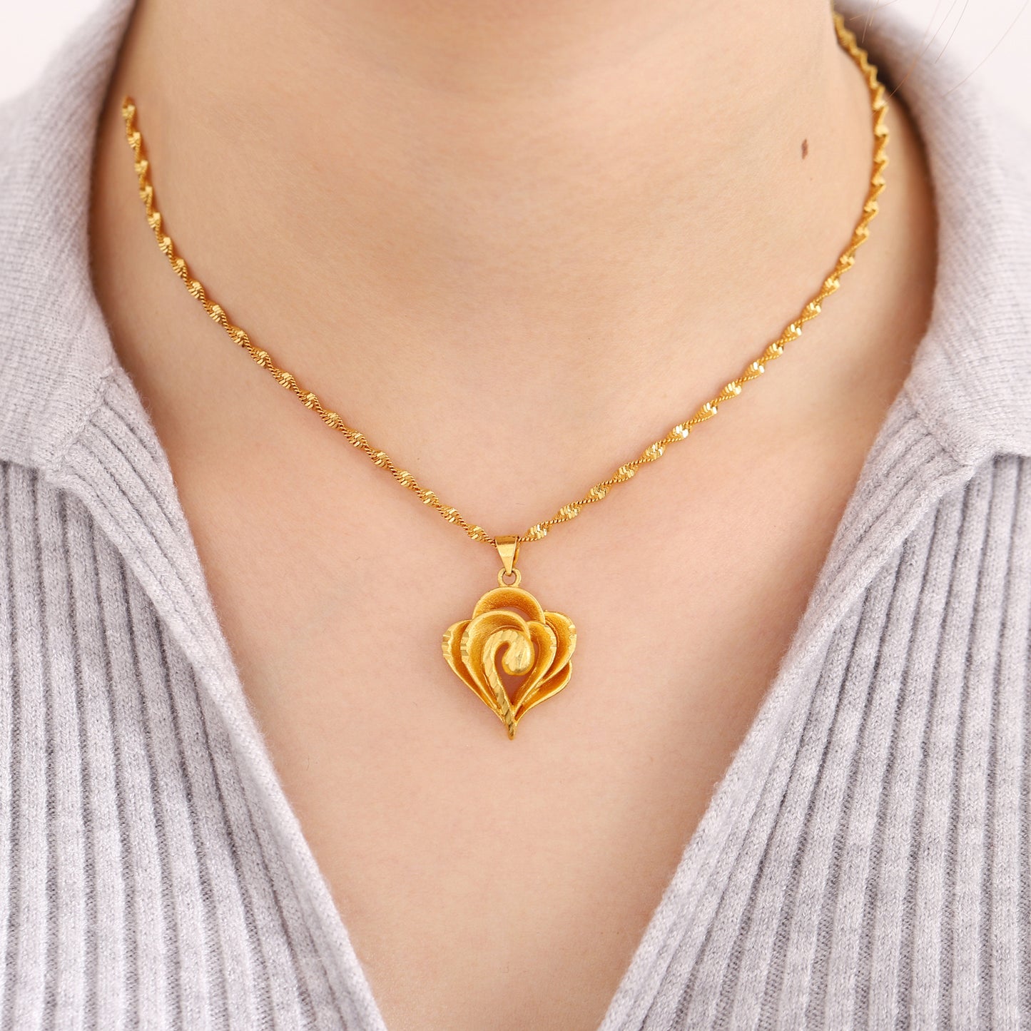 Auspicious Clouds Golden Pendant Necklace