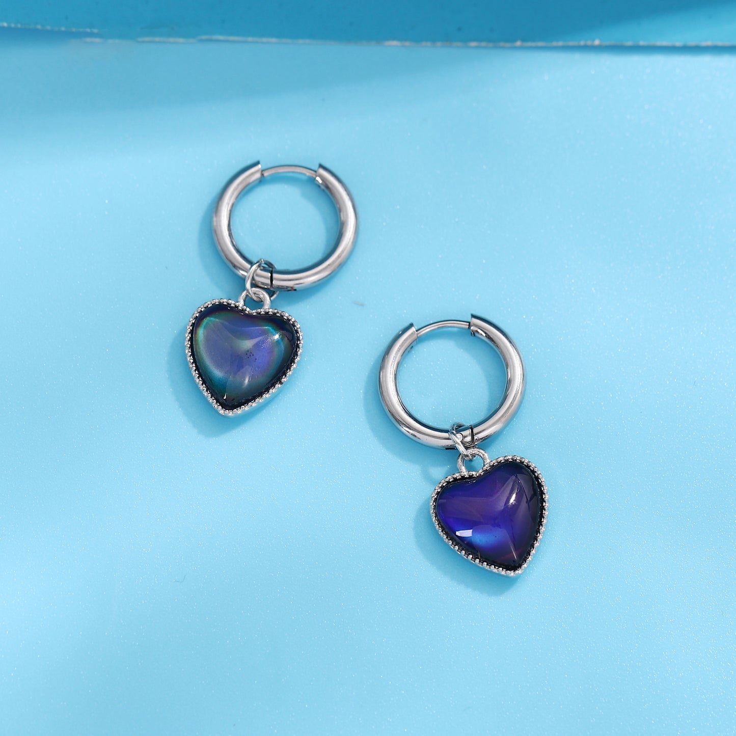 Color-changing Heart Shape Thermostone O shape Earrings